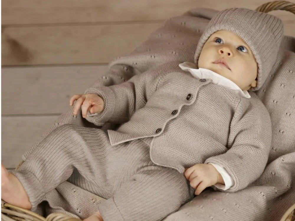 Gift set consisting of "Emil" cardigan & "Finn" leggings in camel melange