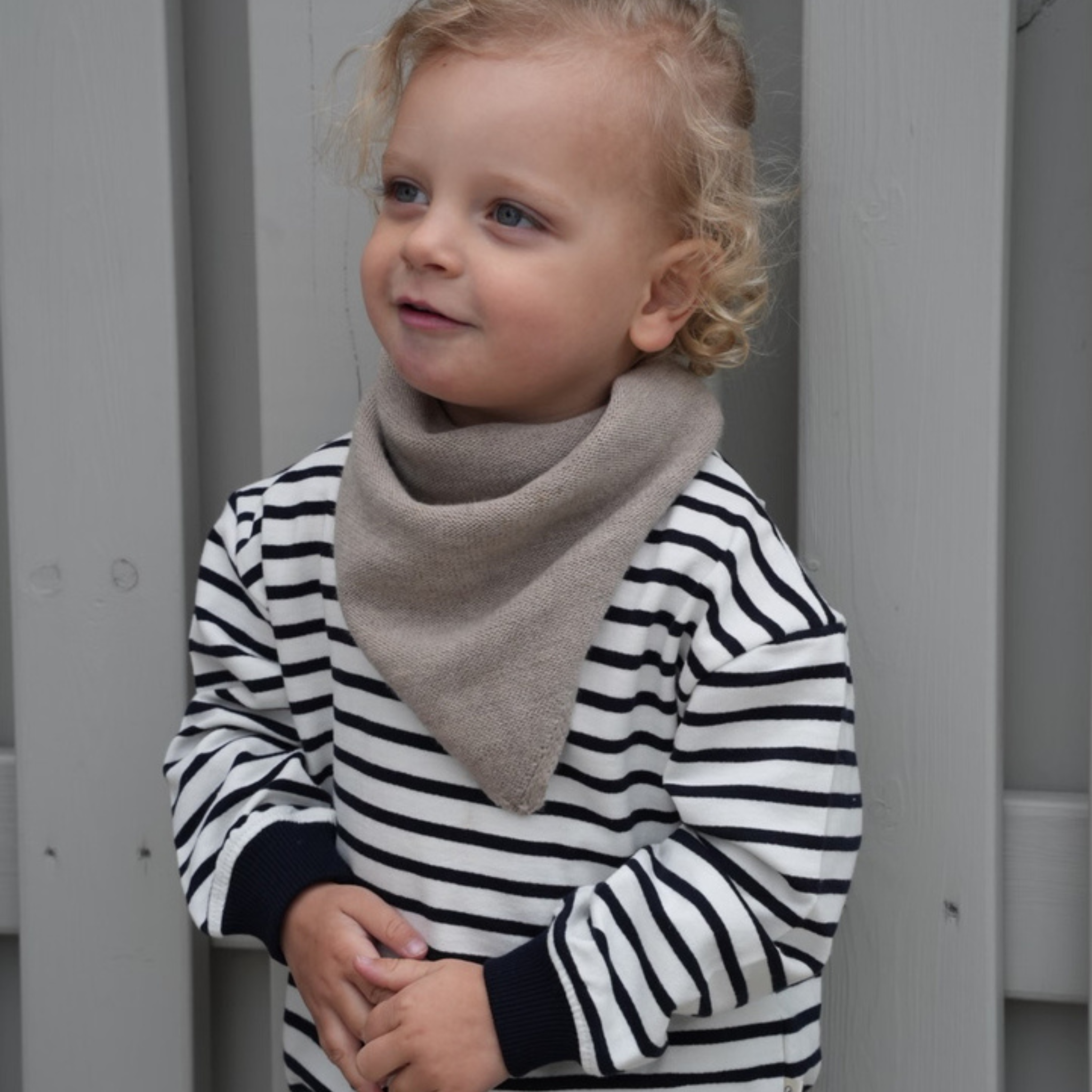 Sweatshirt "Caspar" in offwhite marine