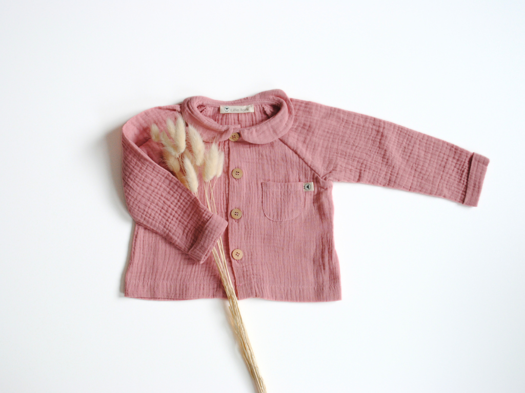 Musselinbluse aus Baumwolle in rose mit Holzknöpfen