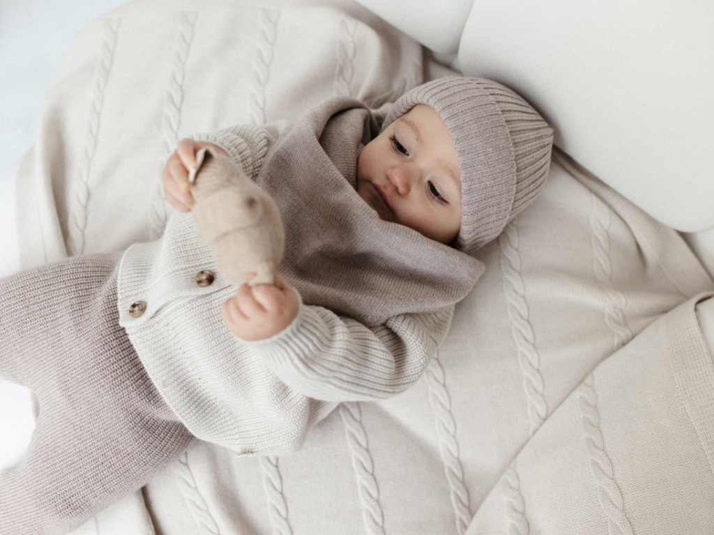 svea camel under baby